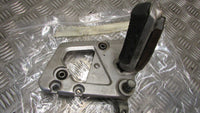 Suzuki GSX 1100 F GV72 C 88/94 Platine et repose pied droite avant droit pilot,,