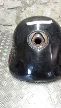 Suzuki GSX 1100 F GV72 C 88/94 réservoir carburant essence,PETROL/FUEL TANK