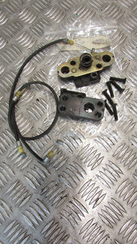 Kawasaki ZR7S 750 FH1A unité de verrouillage sous la selle passager, et cable,un