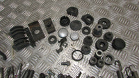 Kawasaki ZR7S 750 FH1A  vis, support,various fixings screws, brackets