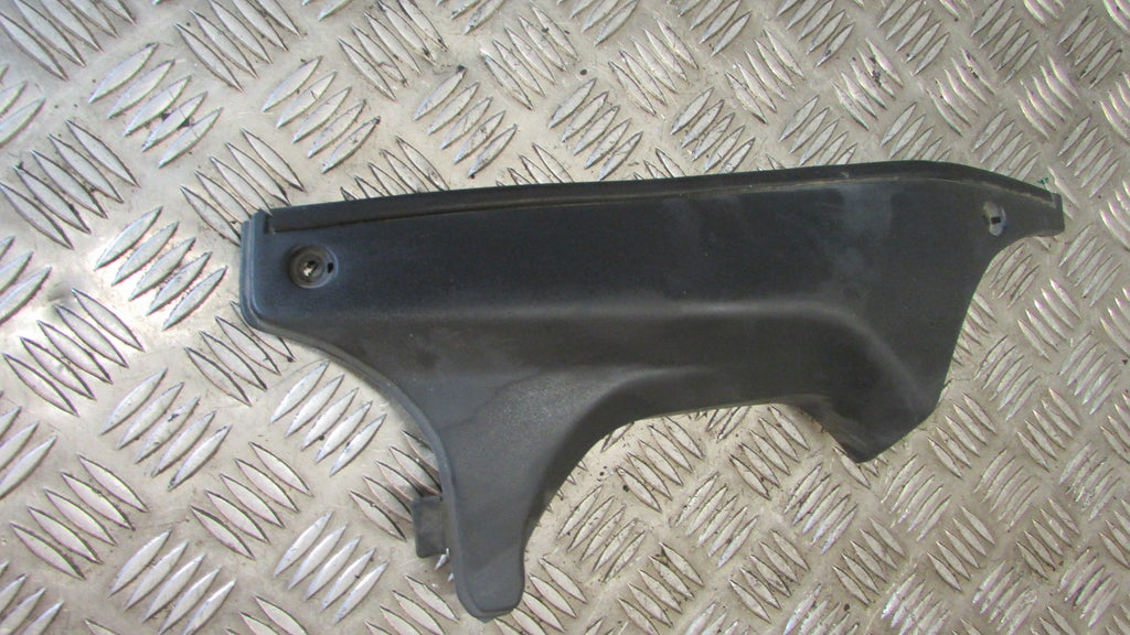 Kawasaki GPZ1100 ZX10E 95/98 carénage en haut à droit du carénage à côté de rése