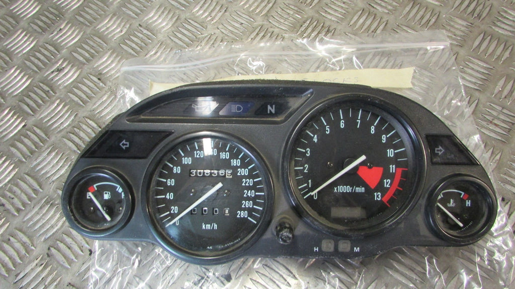 Kawasaki GPZ1100 ZX10E 95/98 COMPTEUR, 30536 km,SPEEDO/CLOCKS french