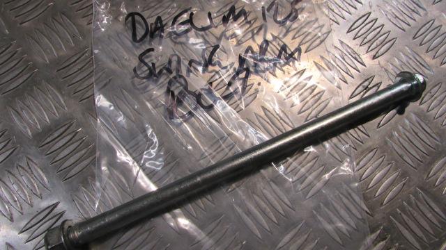 Daelim 125 Roadwin 2005 Vis pour bras oscillant,,swing arm plate cover bolts, Ka