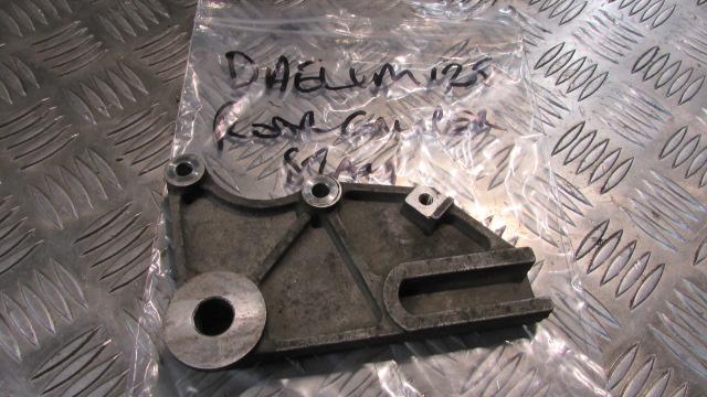 Daelim 125 Roadwin 2005 Platine pour ÉTRIER DE FREIN arrier,,rear caliper stay b