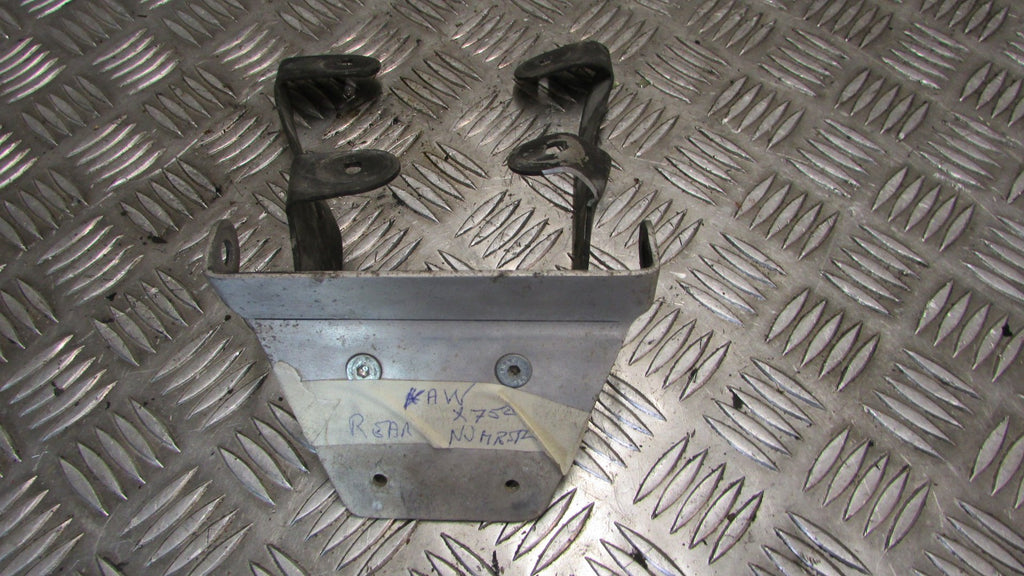 Kawasaki Z 750 ZR750 J 2004/2006 Support de plaque arriere, bavette,rear number