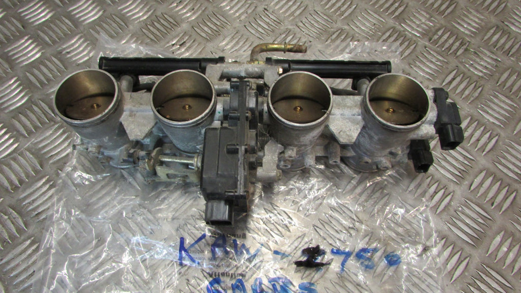 Kawasaki Z 750 ZR750 J 2004/2006 Rampe d injecteur injection carburateur carbura
