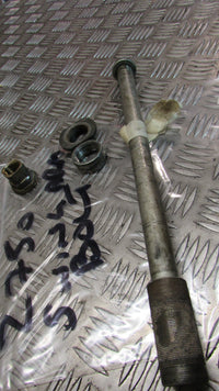 Kawasaki Z 750 ZR750 J 2004/2006 Vis pour bras oscillant,,swing arm pin,bar, bol