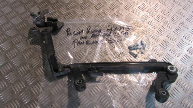 Pan European ST1100 ,porte baggage droite cote suport valise,luggage rack right