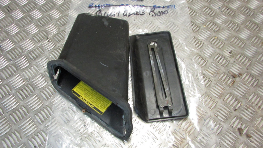 Honda Goldwing GL1100 SC02 1979/84 boite à gants droit,,right glove box