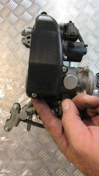 Yamaha FZ1 RN16 2008, (06>14),Rampe d injecteur injection carburateur carburatio
