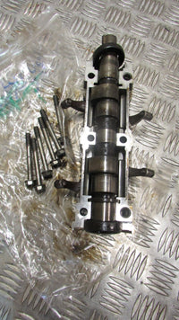 Honda Goldwing GL1100 SC02 1979/84 des arbres à cames. Gauche,camshaft and follo