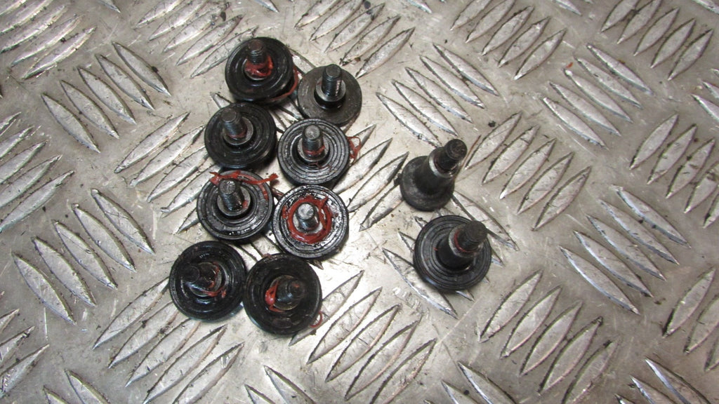 Suzuki GSX750F GR78A 1993 88/97 les boulons de culasse,, rocker cover bolts