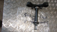 Suzuki GSX750F GR78A 1993 88/97 T de Fourche inferior,BOTTOM YOKE CLAMP