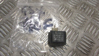 Suzuki GSX750F GR78A 1993 88/97 RELAI clignotant,Relay indicator