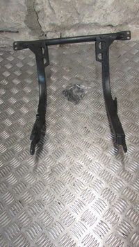 Suzuki GSX750F GR78A 1993 88/97 Base cadre g sous le moteur ,,Removeable Frame u