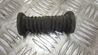 Suzuki GSX750F GR78A 1993 88/97 caoutchouc de fixation arriere de le reservoir d