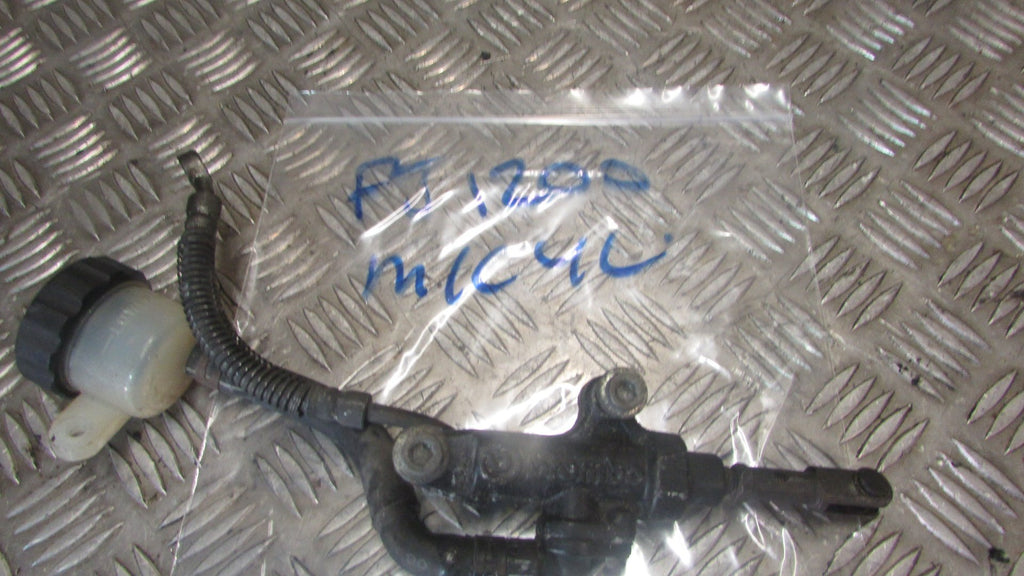 Yamaha FJ 1200 1993 3CX 91/96 maître-cylindre de frein arrière avec la reservoir