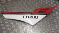 Yamaha FJ 1200 1993 3CX 91/96 carénage cache droite sous le siege et reservoir,,