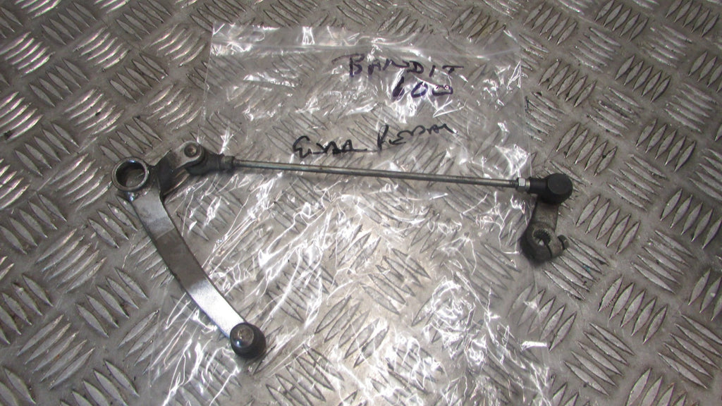 Suzuki Bandit 600 GSF SELECTEUR DE VITESSE et tige, gear change shift lever peda