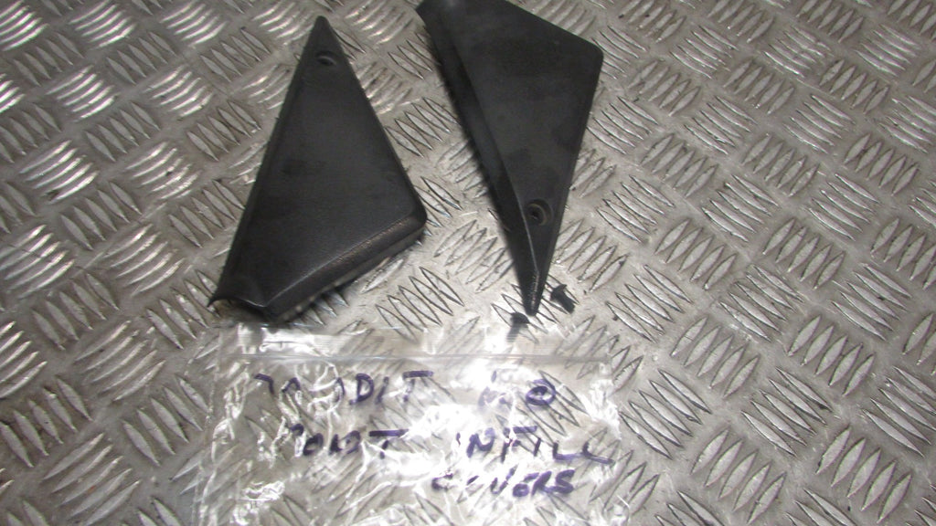 Suzuki Bandit 600 GSF Cache pour cadre gauche et droite,Plastic covers for frame
