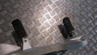 Honda Pan European ST 1300, Platine et repose-pieds gauche, foot rests & hanger