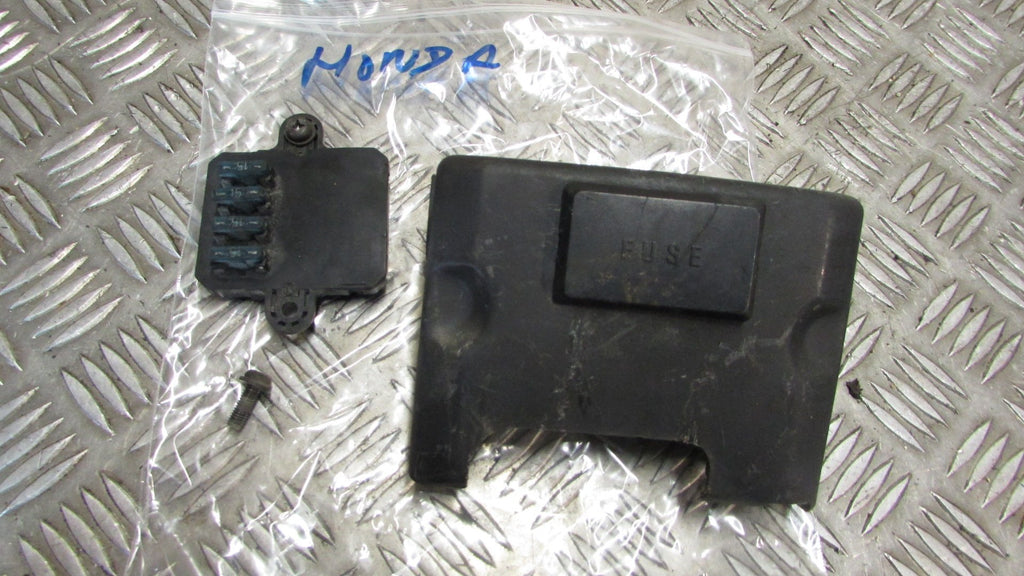 Honda CBX 650e RC13 Nighthawk porte fusibles,,FUSE BOX,