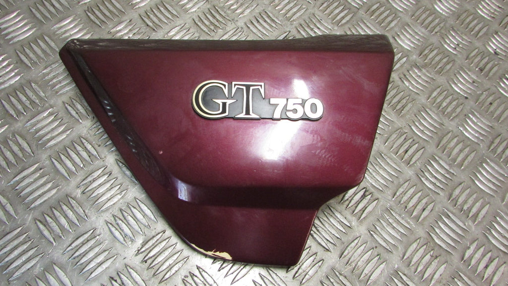 Kawasaki GT 750 87 KZ750 P carénage sous le siège, droit Capot / Fairing trim under seat right