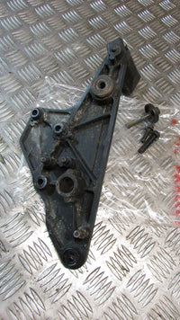 Kawasaki GT 750 87 KZ750 P repose pied et Platine AR droit,arriere, pasager,,foo
