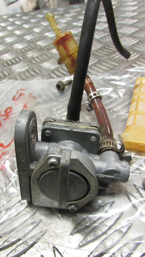 Kawasaki GT 750 87 KZ750 P robinet d'essense,fuel tap PETCOCK FUEL SENDING UNIT