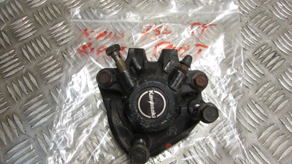 Kawasaki GT 750 87 KZ750 P ÉTRIER DE FREIN, PINCEFREIN avant droite ,,FRONT RIGH