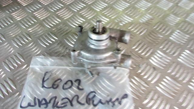 Yamaha YZF R6 99-02 5EB Pompe a eau,, water pump,,