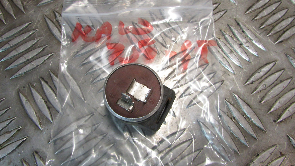 Kawasaki GT 750 87 KZ750 P RELAIS clignotant ,Relay- flasher indicators