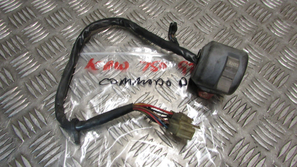 Kawasaki GT 750 87 KZ750 P COMMODO GUIDON DROITE ,commodo,HANDLEBAR SWITCHES RIG