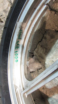 Kawasaki GTR 1000 1993 ZGT00A Jante AV avant avec pneu presque neuve,front wheel