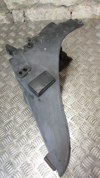Kawasaki GTR 1000 1993 ZGT00A Support de plaque arriere, guarde boue, bavette,re