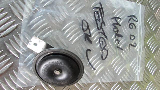 Yamaha YZF R6 99-02 5EB ,Klaxon ,, HORN, CLACSON,,