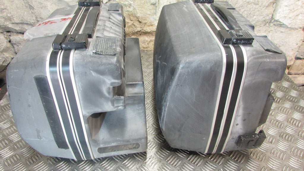 Kawasaki GTR 1000 1993 ZGT00A Paire de sacoches valises gauche et droite,ensembl