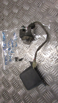 Kawasaki GTR 1000 1993 ZGT00A feu eclairage plaque immatriculation, bavette arri