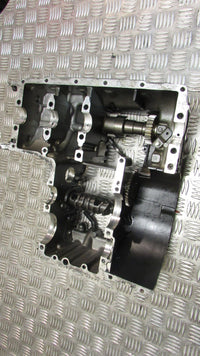 Kawasaki GTR 1000 1993 ZGT00A MOTEUR carter CASES bas bottom. ,½ engine casing b