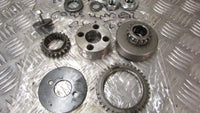 Kawasaki GTR 1000 1993 ZGT00A rouages moteur en dessous de embrayage,Engine cogs