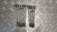 Kawasaki GTR 1000 1993 ZGT00A   les boulons de culasse ,  cylinder head bolts