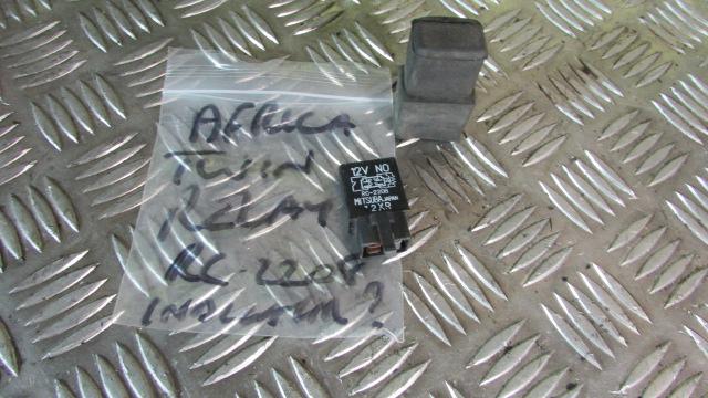 Honda Africa Twin 750 RD07 1993 (93-95)RELAIS ,Relay RC2208 Mitsuba 1Y4 12v NO,