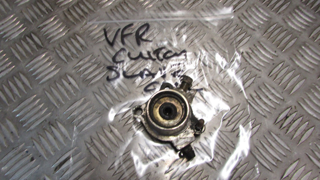 Honda VFR 750 RC24 1988 cylindre récepteur d'embrayage ,CLUTCH SLAVE CYLINDER