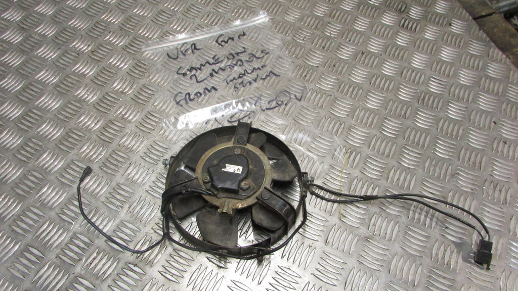 Honda VFR 750  RC36  ventilateur radiateur  , fan for RADIATOR