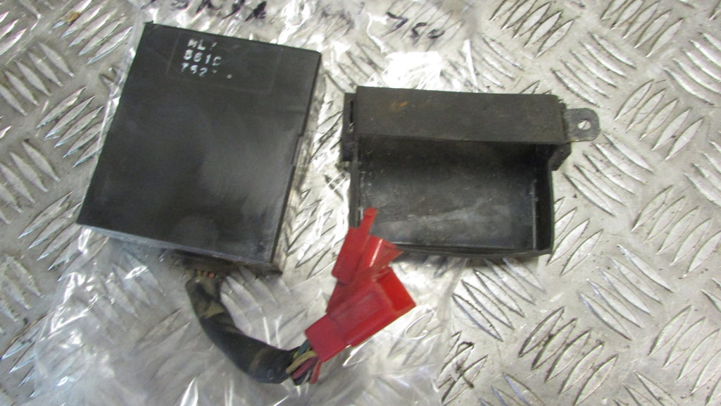 Honda VFR 750 RC24 1988 CDI ECU, manipulateur dispositif de commande BOX ,,CDI O