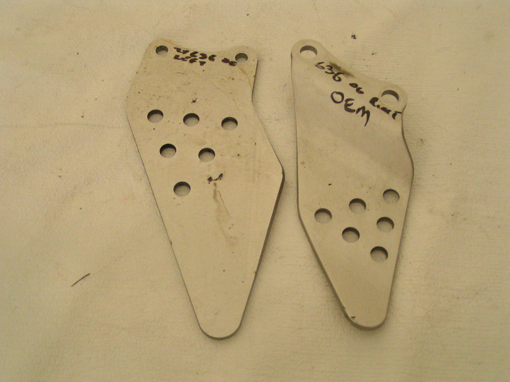 Kawasaki ZX6R ZX636 05 06 C1H C6F ,Pair REPOSE-PIEDS TALON GUARDE, heal guards O