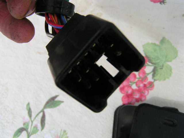 * ZZR 1400 COMMAND GUIDON GAUCHE (pas de prise clignotant ou klaxon), HANDLEBAR