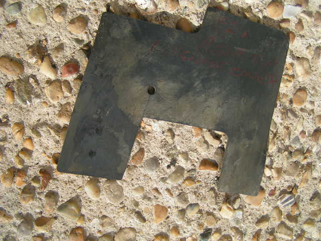 FZ6 S2 rear engine rubber cover