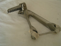 Kawasaki ZX6R ZX636 05 06 C1H C6F ,repose pied AR gauche,arrier pasager rear lef