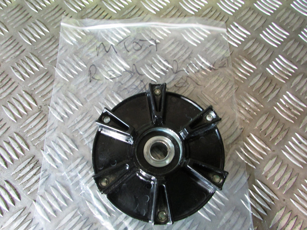 Yamaha MT-07, 2018>19, Tracer Pignon carrier & rear sprocket, cush drive Pignon